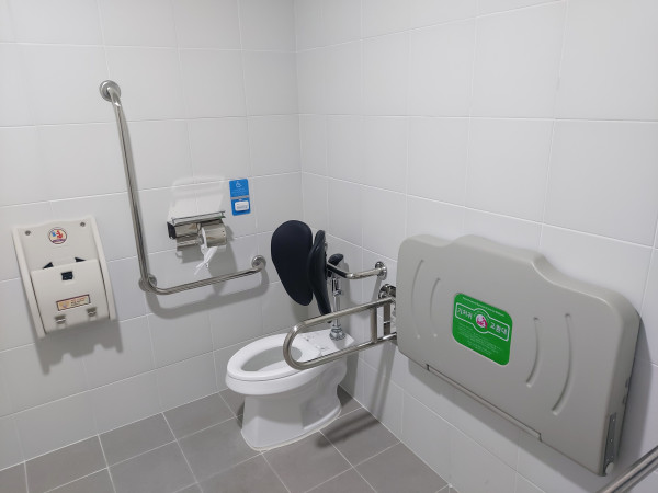 장애인 화장실