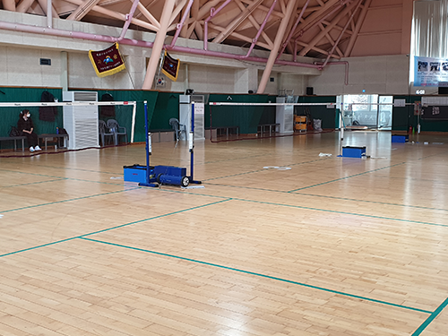 배드민턴 코트 4면