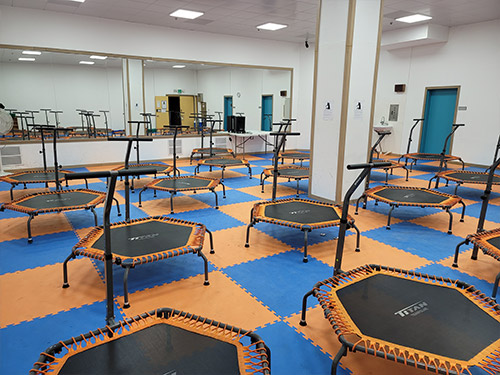 트램폴린실